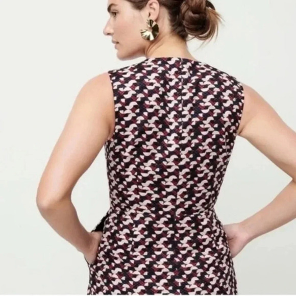 NWT J. Crew Geometric pattern Sheath Dress sleeveless round neck size 4 - Picture 3 of 16